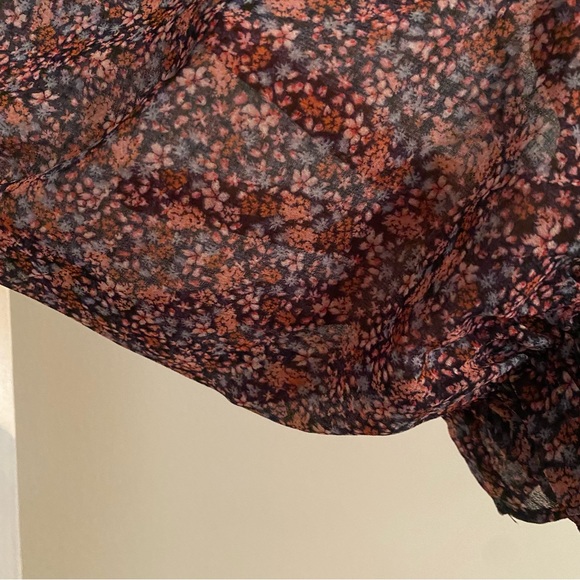 New NWT 1. State long sleeve semi sheer floral shirred blouse top black pink L - Picture 12 of 12
